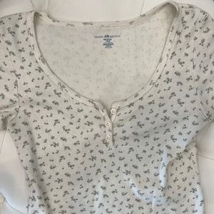 Brand Melville T-Shirt